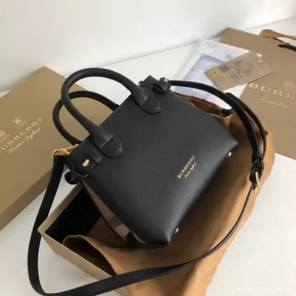 Official First Bag Ru The Banner Leather Baby Burberry Check House and in 0602